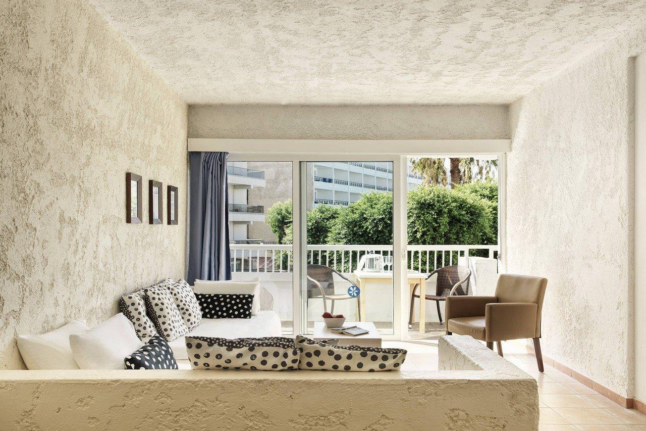 The By Esperia 4* Rhodes City